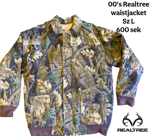 00's Realtree Camouflage light bomber w collar